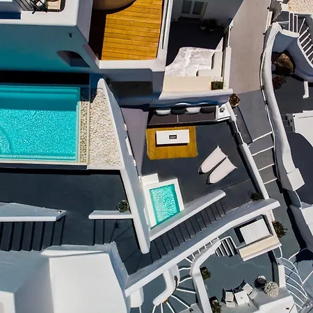 Santorini Delux (adults Only)