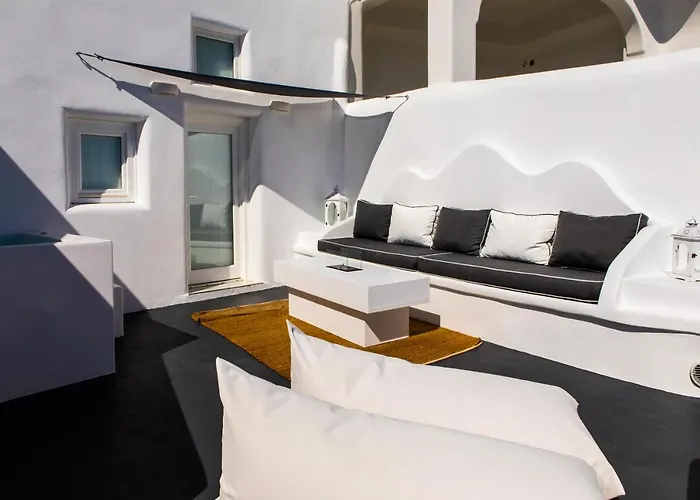 Вилла Santorini Delux (adults Only) *