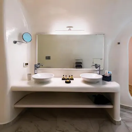 Santorini Delux (adults Only) *