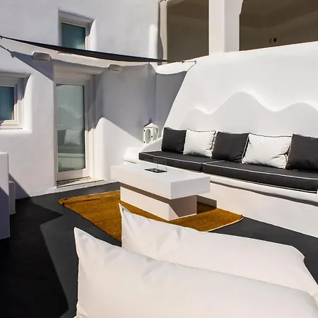 Villa Santorini Delux *