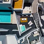 Santorini Delux (adults Only)